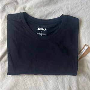 SKIMS Men's Classic Black Tee